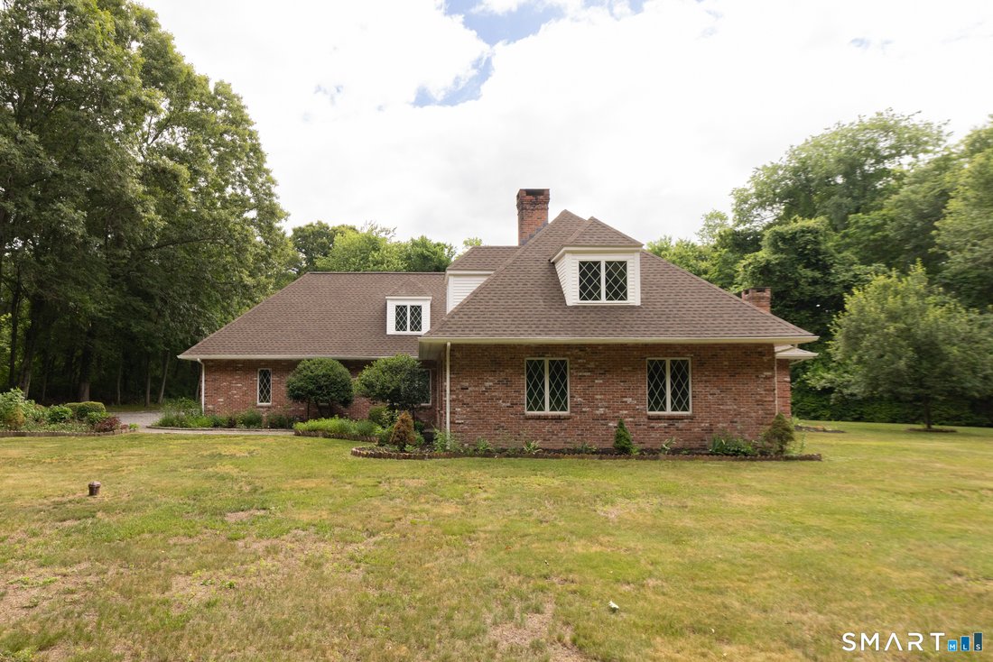 House in Old Saybrook, Connecticut, United States 2 - 18219461