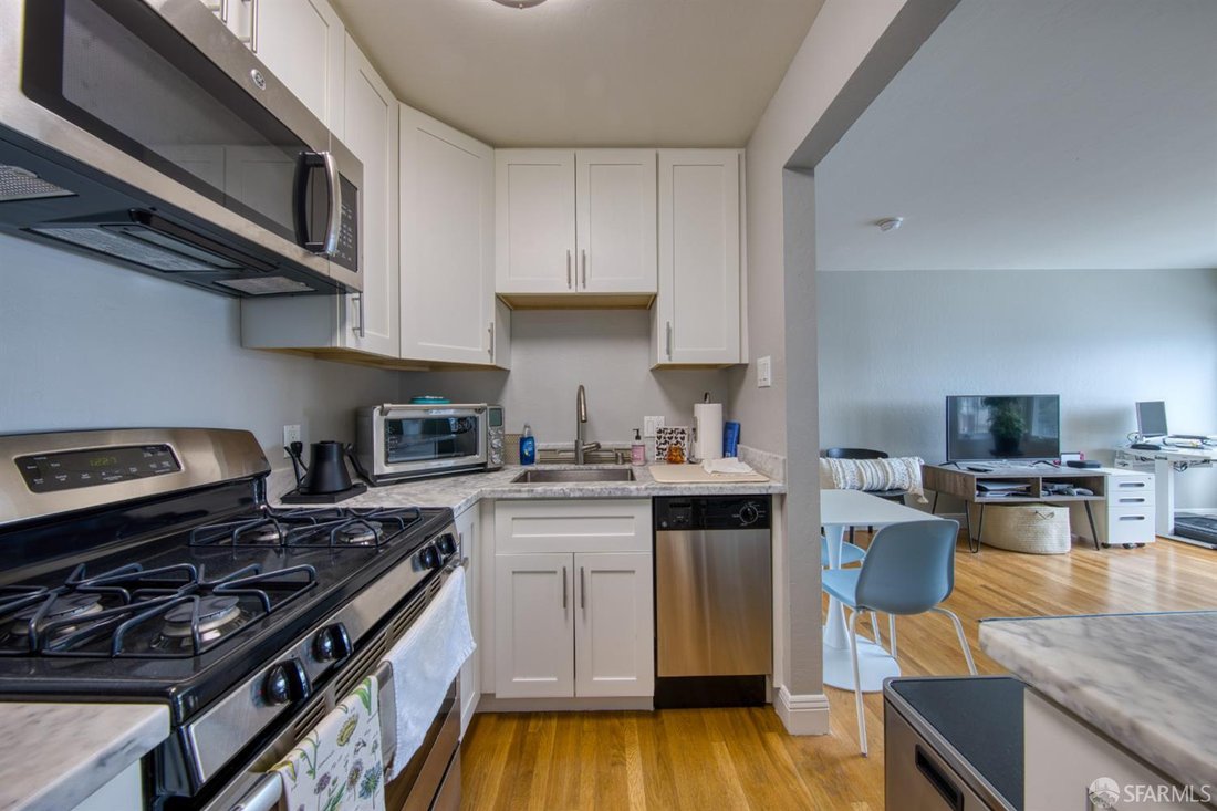 San Francisco, California, United States 3 - 18218966