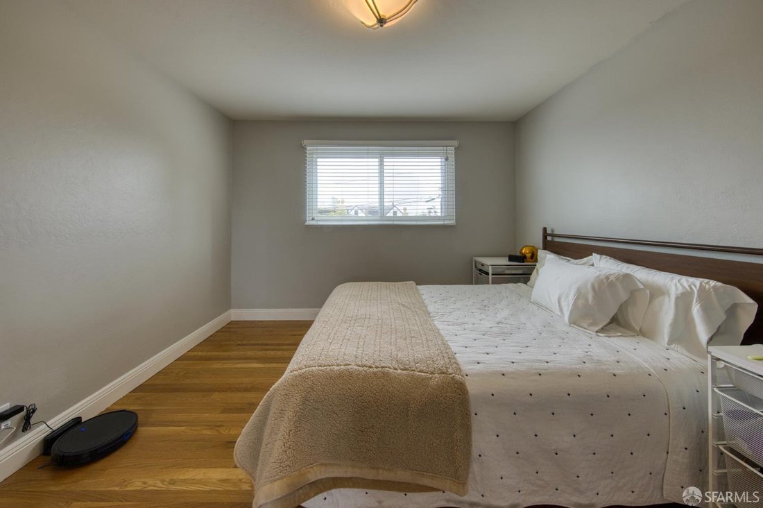 San Francisco, California, United States 4 - 18218966