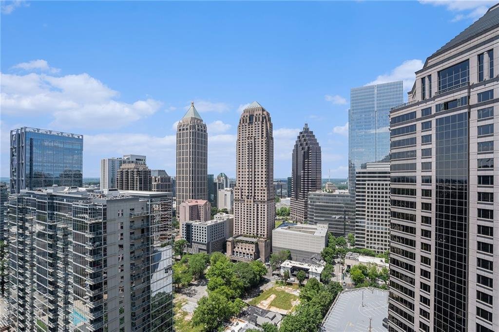 Condo in Atlanta, Georgia, United States 4 - 18219149