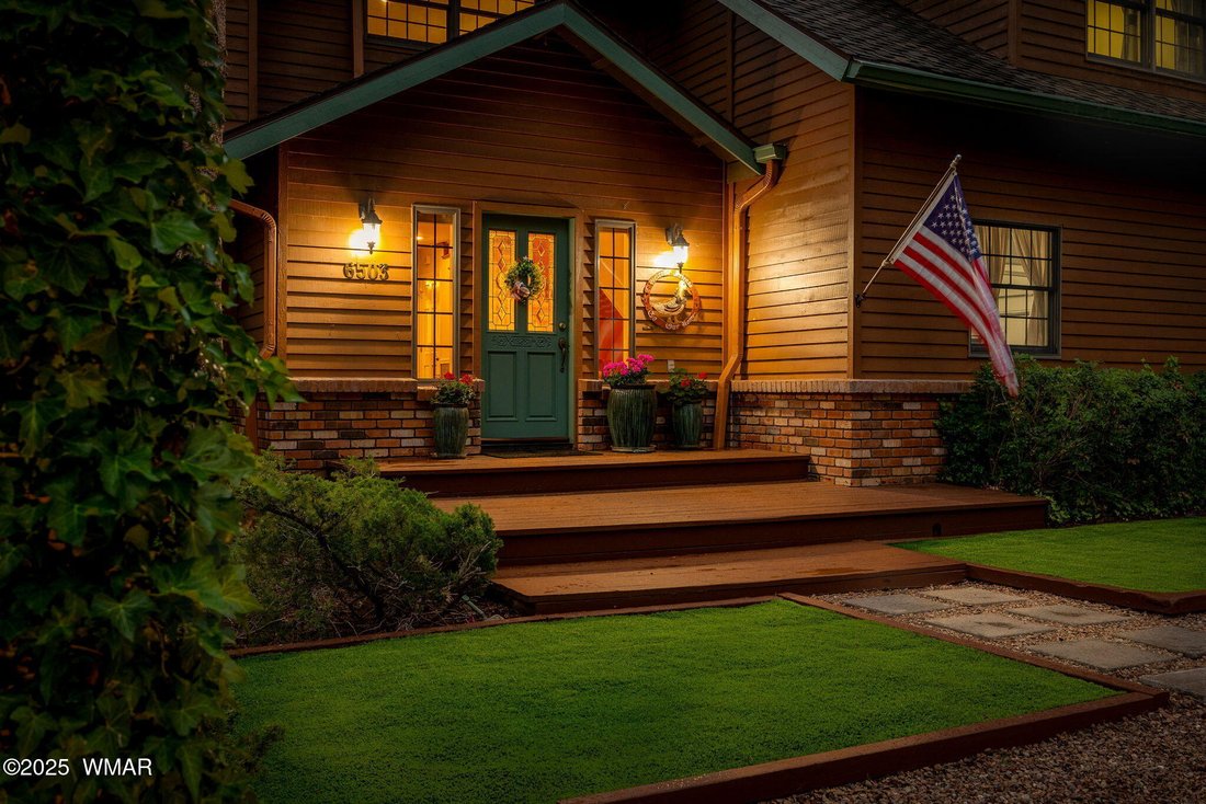 Pinetop, Arizona, United States 5 - 18218837