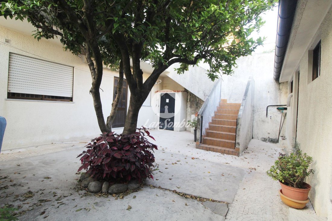 Townhouse in Baguim do Monte, Porto District, Portugal 1 - 18218987