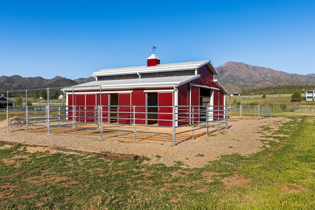 House in New Harmony, Utah, United States 5 - 18219086