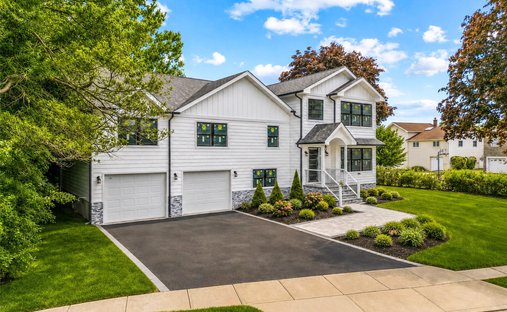 House in Syosset, New York, United States 1