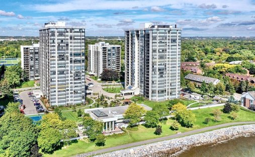 Appartement à Oakville, Ontario, Canada 1