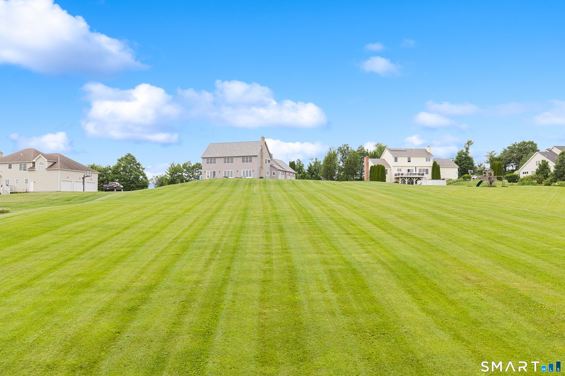 House in Watertown, Connecticut, United States 4 - 18219448
