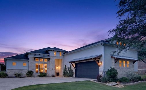 House in Granbury, Texas, United States 1