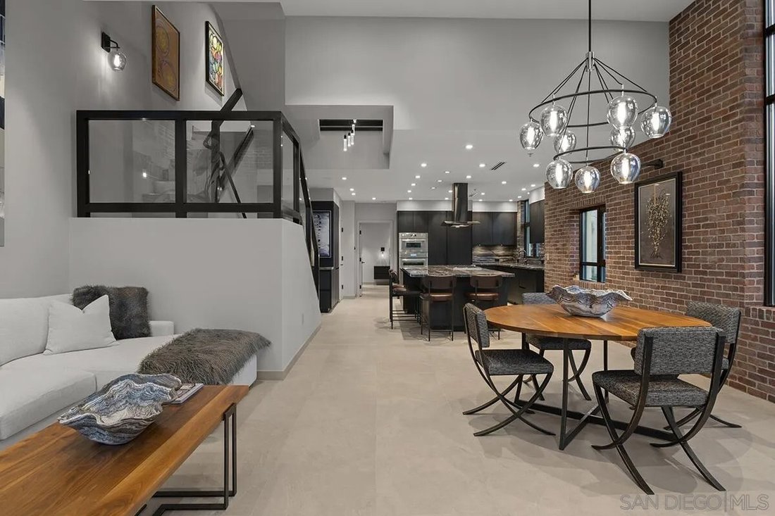Condo in San Diego, California, United States 2 - 18219589