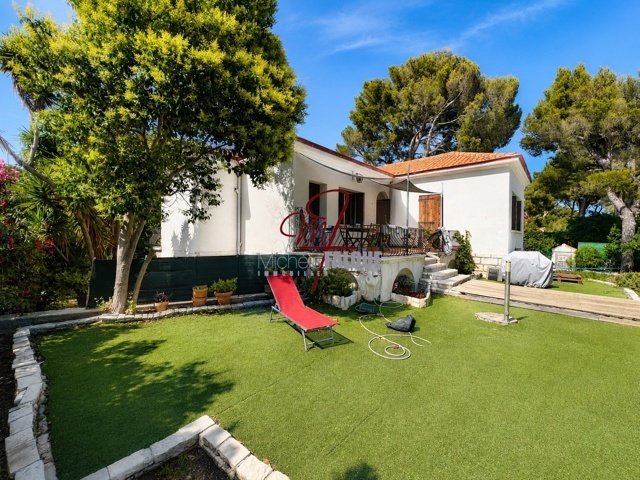 House in Peripherie, Cassis, France 2 - 18219730