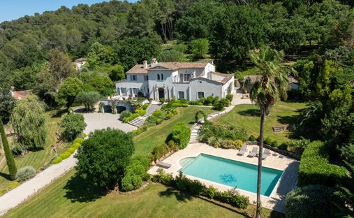 Casa a Valbonne, Provenza-Alpi-Costa Azzurra, Francia 1