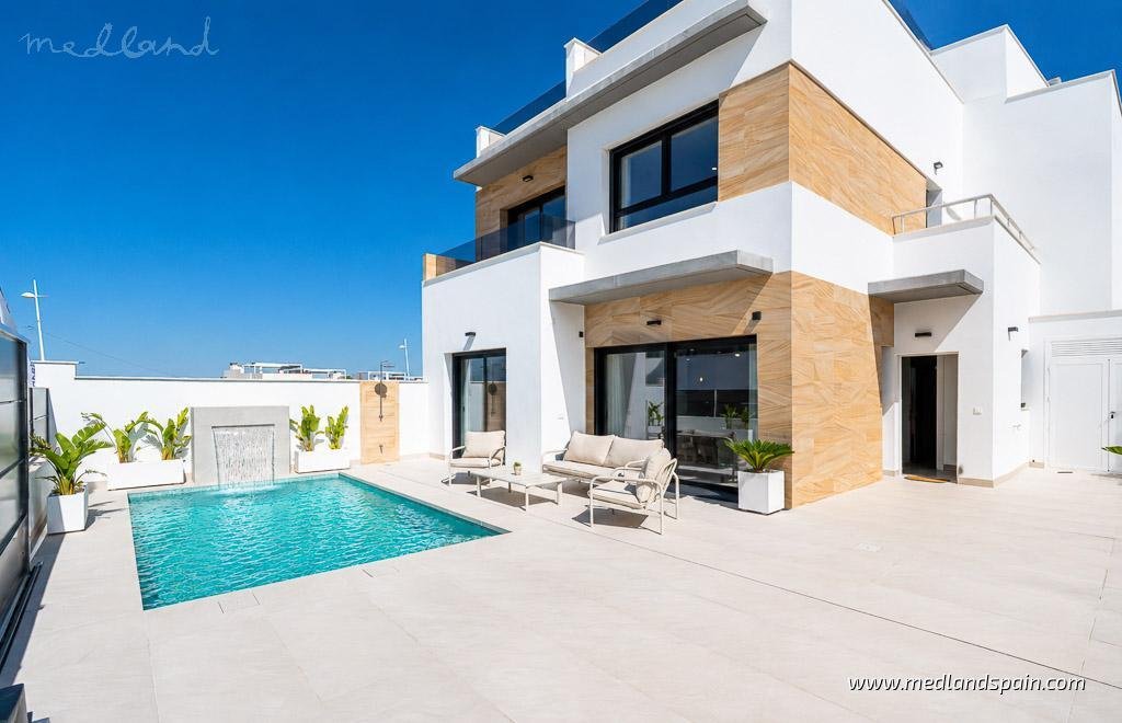 Villa in Benijofar, Valencian Community, Spain 1 - 14955361