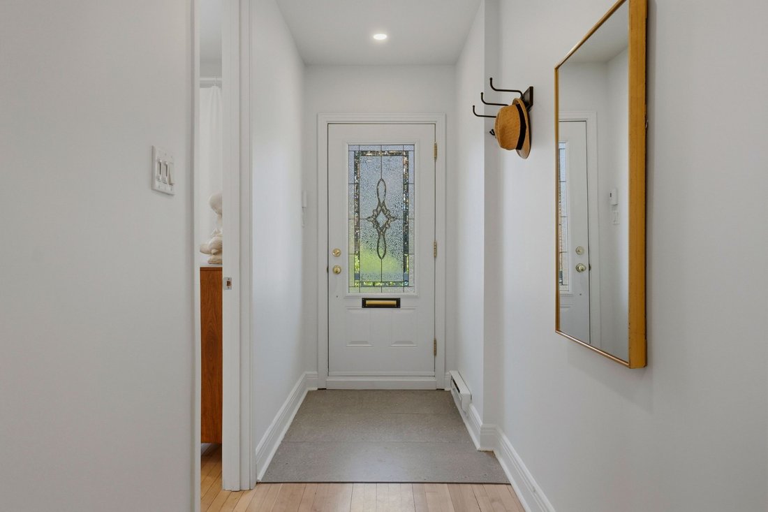 Apartment in Montréal, Quebec, Canada 3 - 18219970