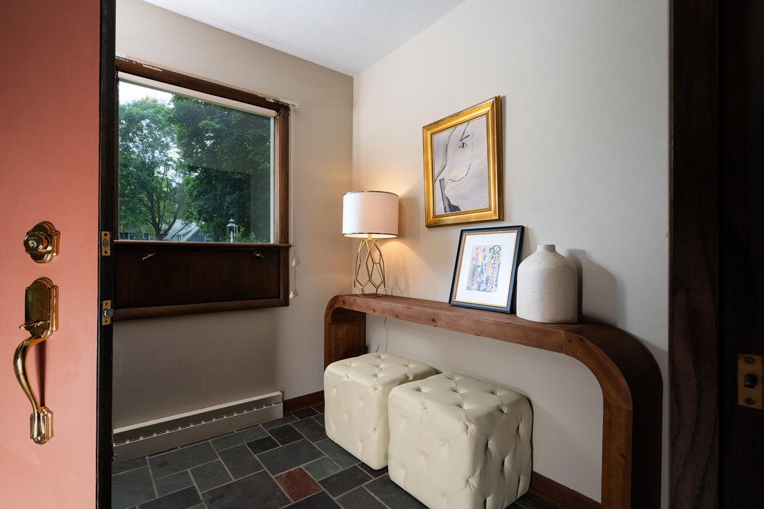 House in Wauwatosa, Wisconsin, United States 5 - 18219965