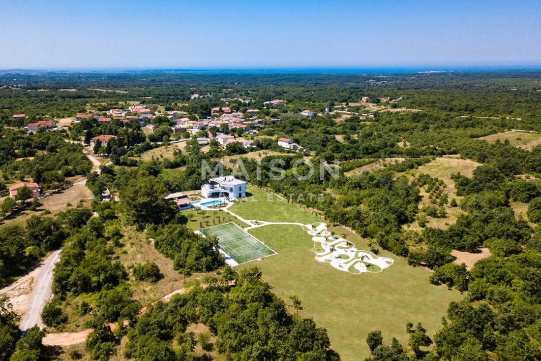 House in Svetvincenat, Istria County, Croatia 2 - 18220481