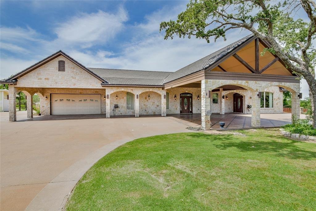 House in Granbury, Texas, United States 4 - 18219746