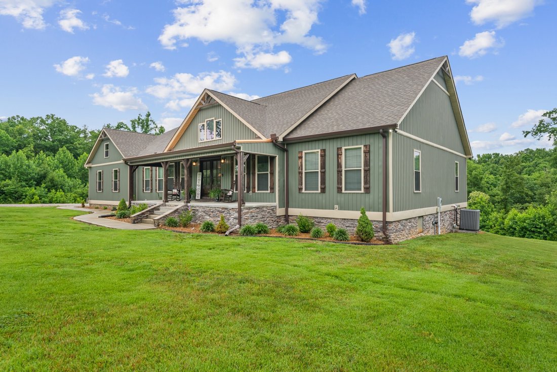 House in Hohenwald, Tennessee, United States 1 - 18220085