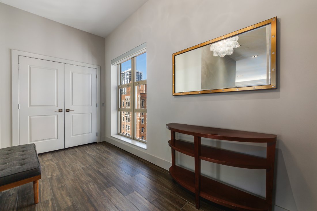 Condo in Chicago, Illinois, United States 4 - 18219568