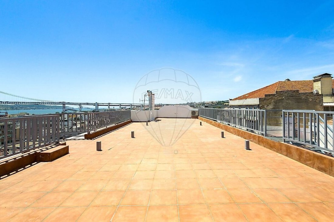 Apartment in Estrela, Lisbon, Portugal 5 - 18220594