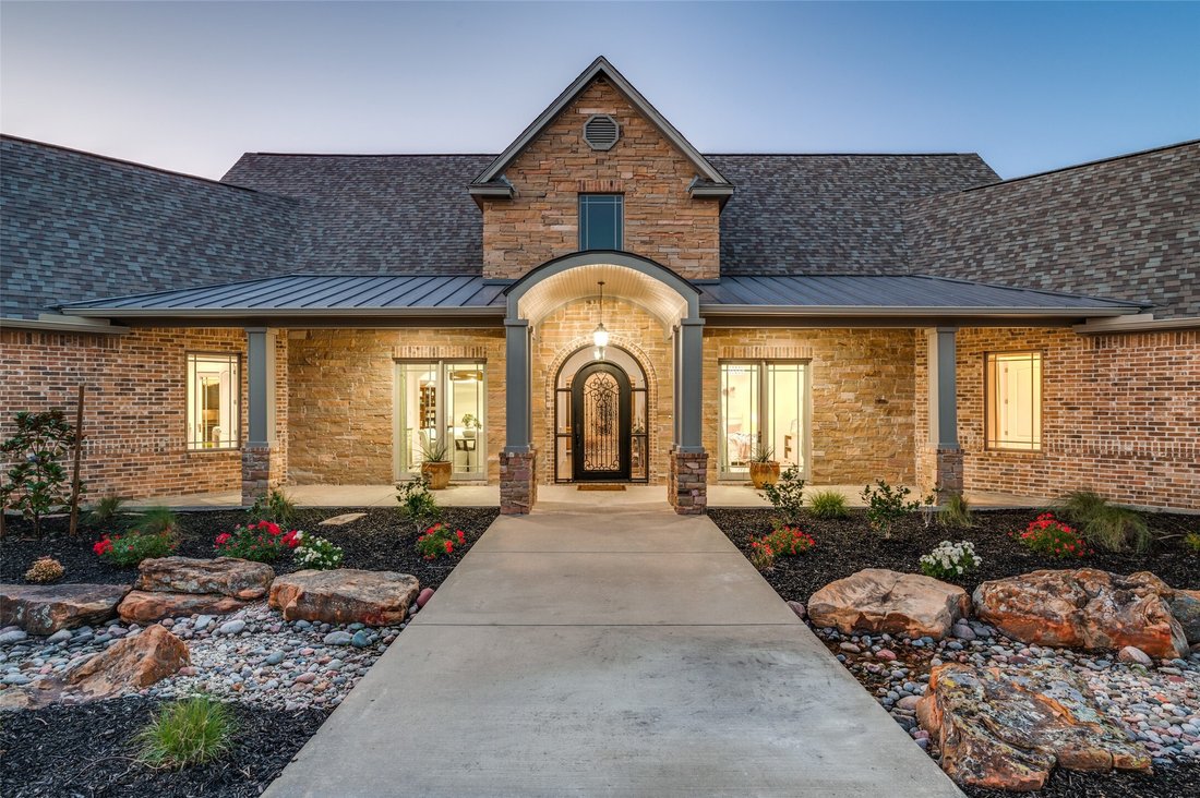 House in Celina, Texas, United States 3 - 18219882