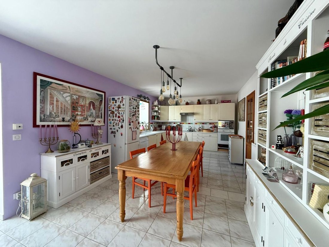 House in Village Doumer, Carrieres-sur-Seine, France 5 - 18219714