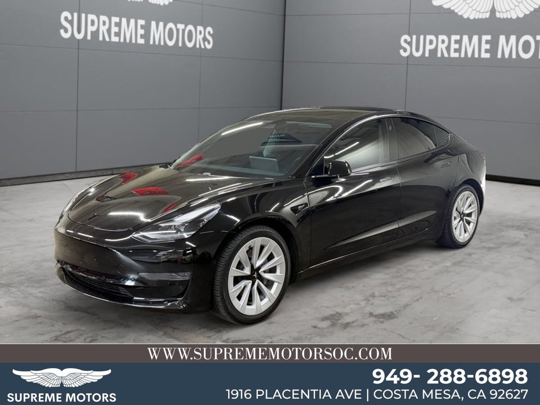 Sedan in Costa Mesa, CA, United States 1 - 18220537