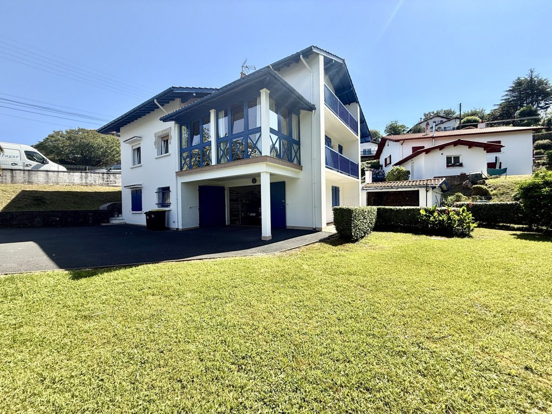 House in Biriatou, Nouvelle-Aquitaine, France 2 - 18219755