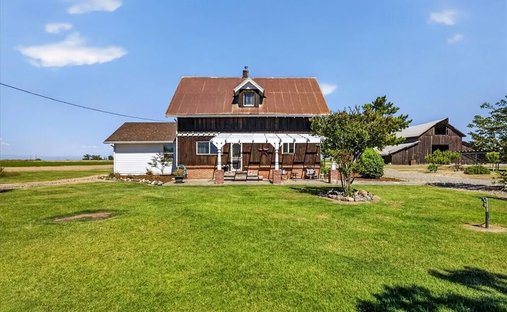 House in Willows, California, United States 1