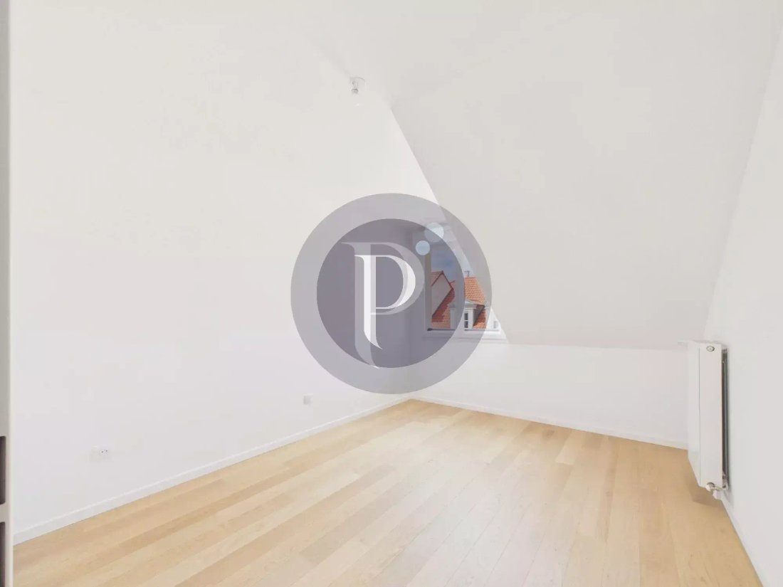 Apartment in Anatole France, Le Plessis-Robinson, France 4 - 18220227