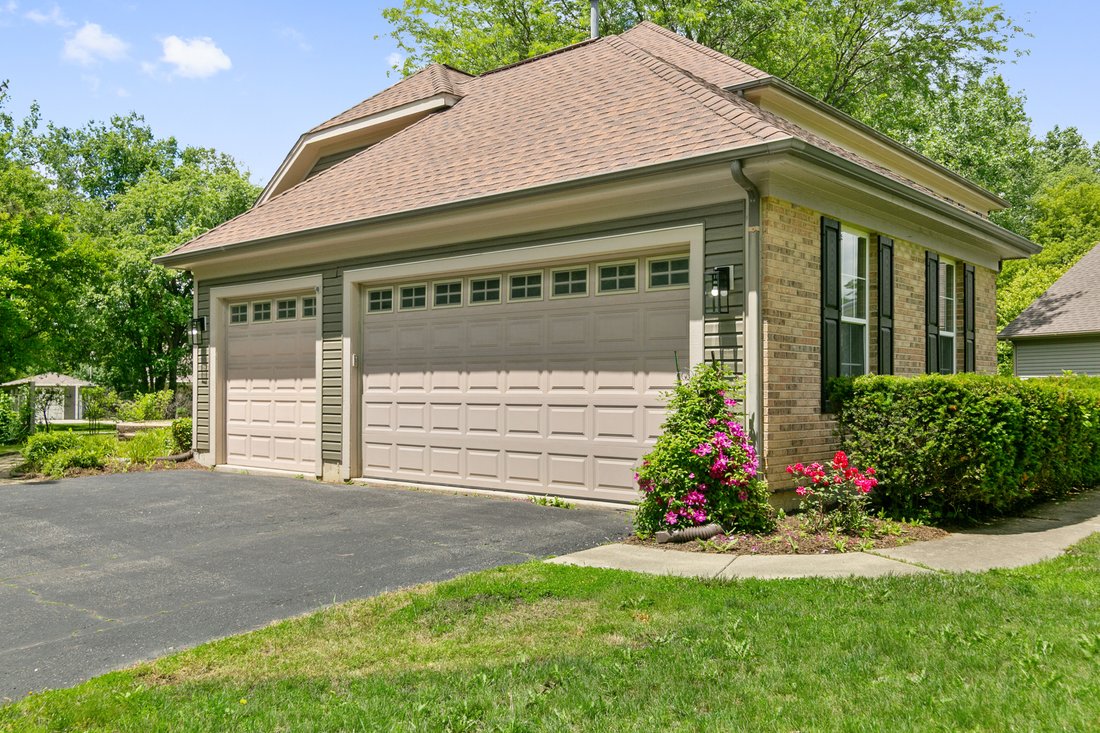 House in Grayslake, Illinois, United States 2 - 18220349
