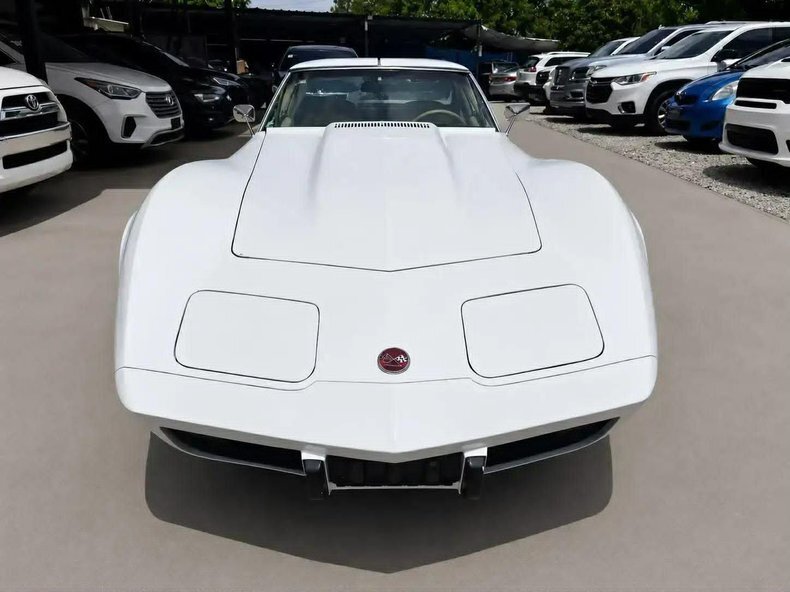 Coupe in Glendale, United States 5 - 18220011