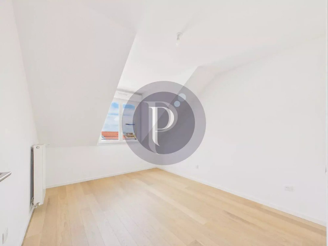 Apartment in Anatole France, Le Plessis-Robinson, France 3 - 18220227