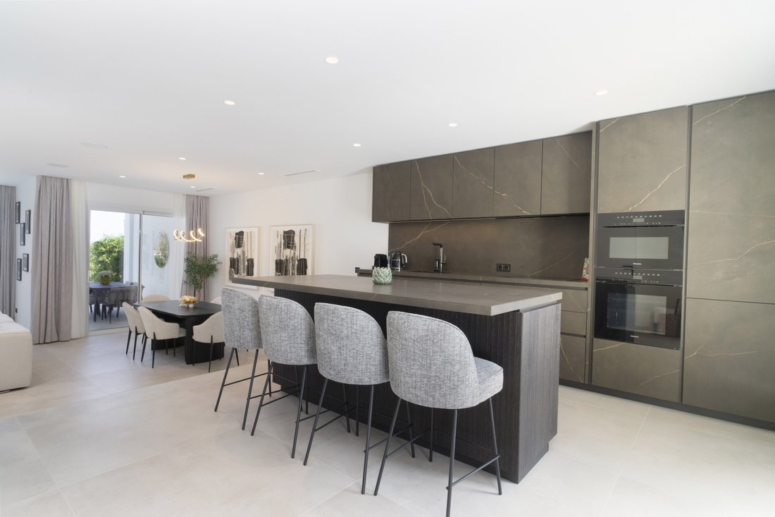 Townhouse in La Quinta, Benahavis, Andalusia 4 - 15081751