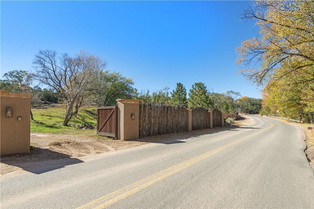 Land in Santa Fe, New Mexico, United States 5 - 18220426