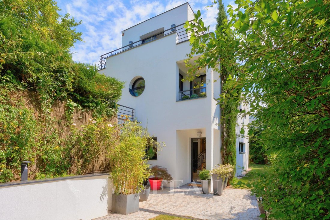 House in Saint-Cloud, Ile-de-France, France 5 - 18220742