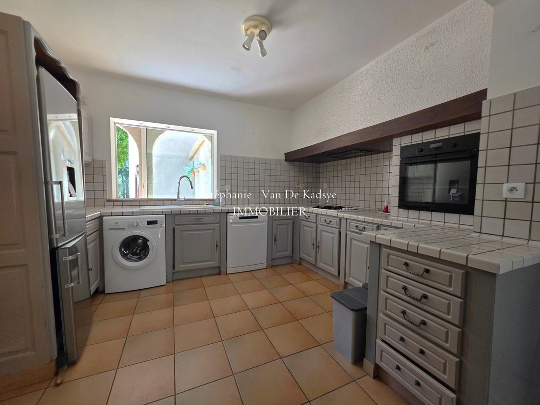 Estate in Centre, Les Arcs, France 4 - 18220746