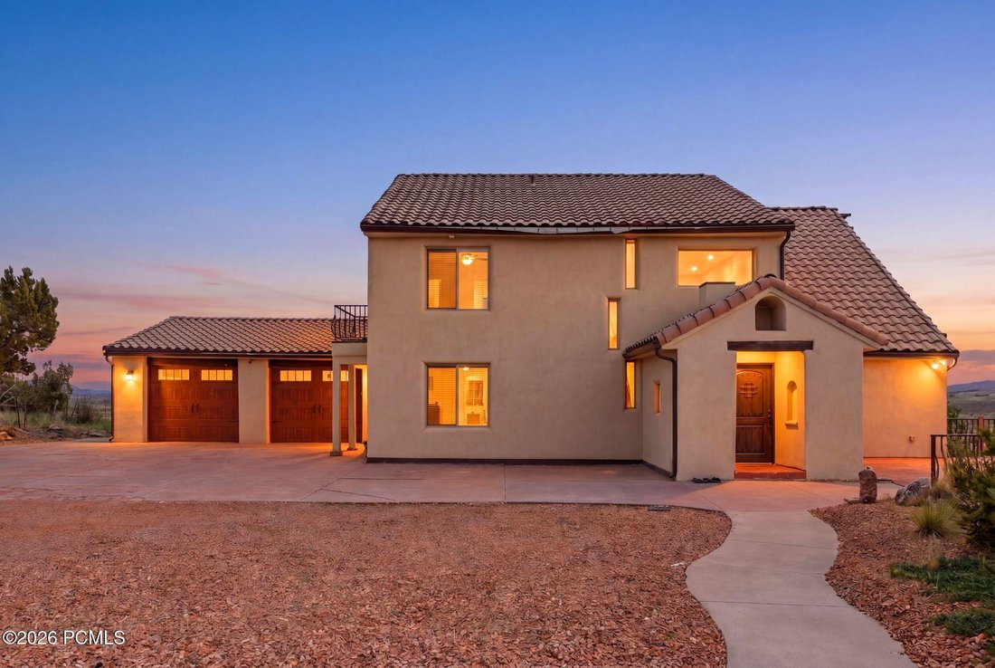House in Alton, Utah, United States 1 - 18220888
