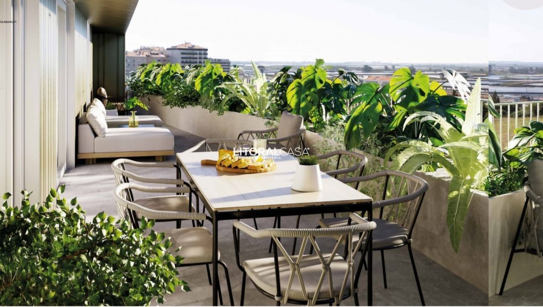 Apartment in Gloria e Vera Cruz, Aveiro District, Portugal 1 - 18220710
