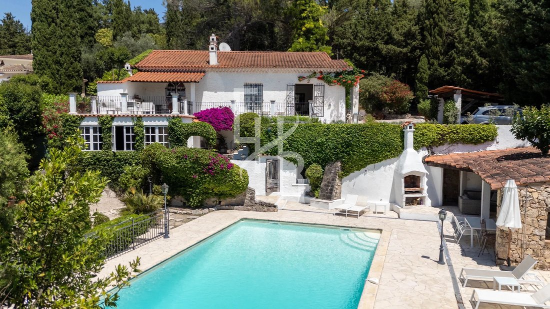 Villa in Mougins, Provence-Alpes-Côte d'Azur, France 1 - 18220692
