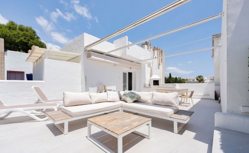 Penthouse in Nueva Andalucia, Marbella, Spain 1