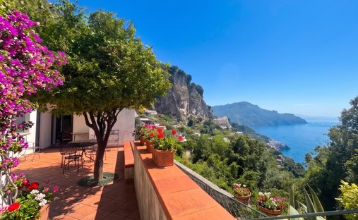 Villa in Amalfi, Campania, Italy 1