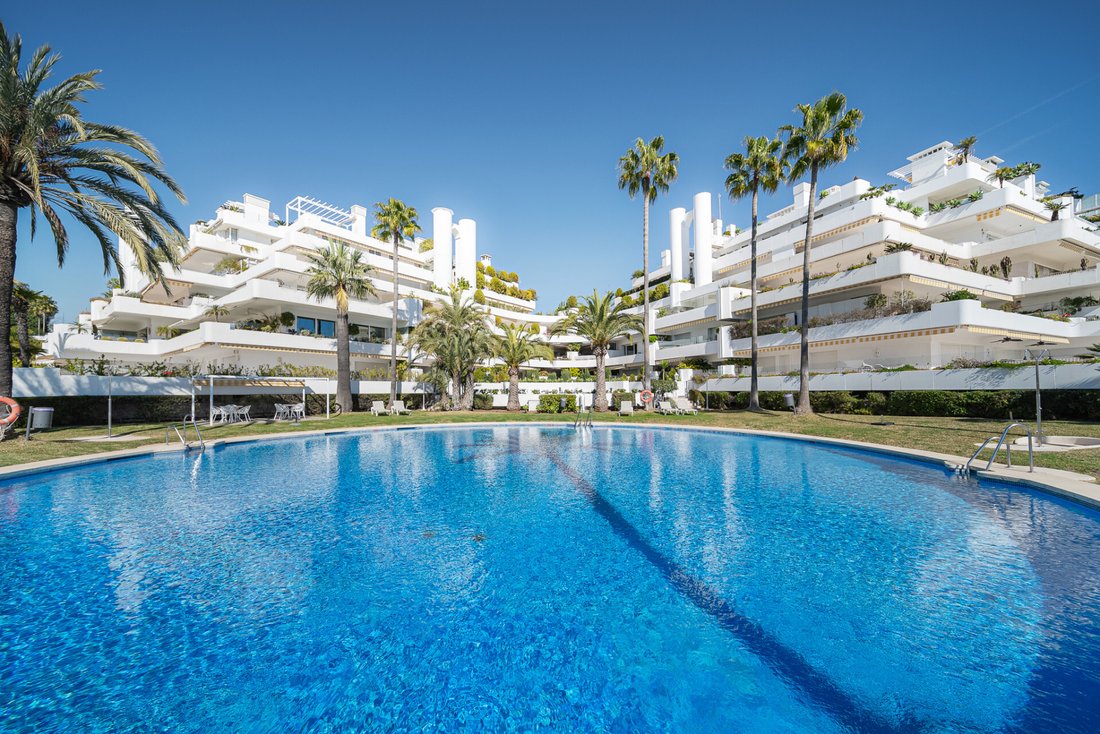 Apartment in Marbella, Andalusia, Spain 4 - 18220673