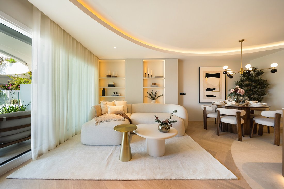 Apartment in Marbella, Andalusia, Spain 5 - 18220673