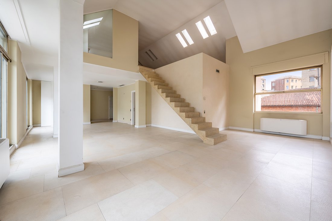 Apartment in Historic Center, Milan, Lombardy 1 - 18220870