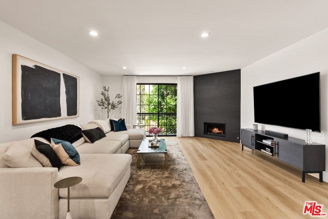 Condo in Los Angeles, California, United States 2 - 18220977