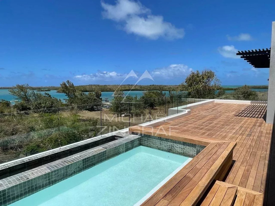 Penthouse in Poudre d'Or, Rivière du Rempart District, Mauritius 1 - 18220695