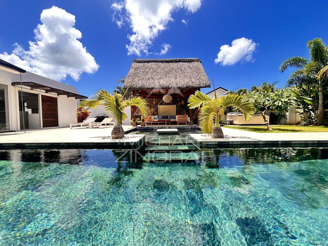 Villa in Grand Baie, Rivière du Rempart District, Mauritius 4 - 18220694