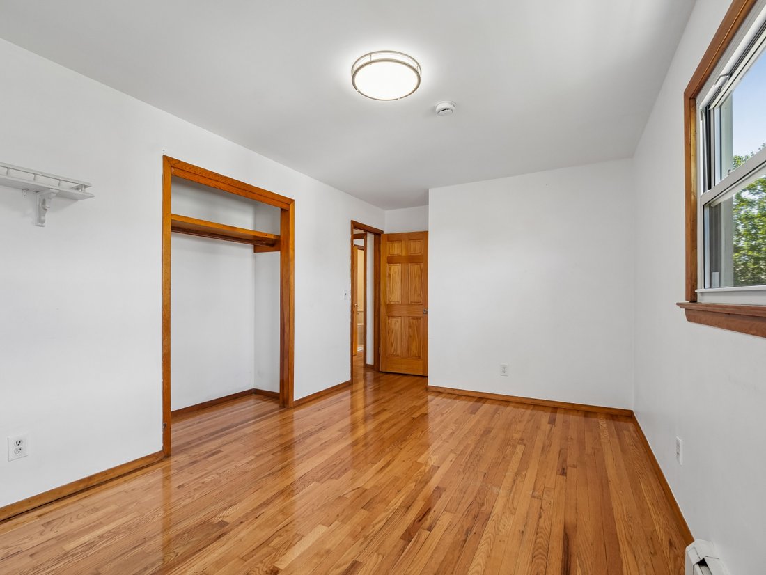 Apartment in Saddle Brook, New Jersey, United States 5 - 18220652