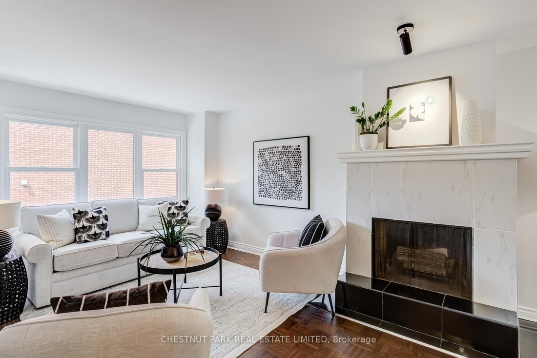 Condo in Toronto, Ontario, Canada 4 - 18220995