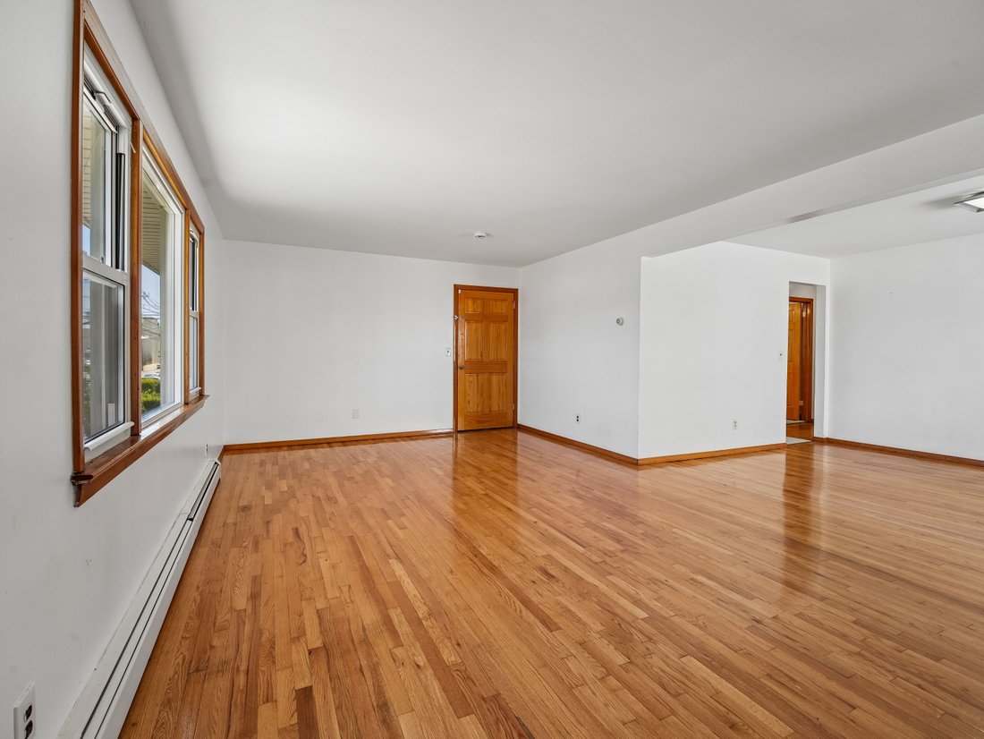 Apartment in Saddle Brook, New Jersey, United States 2 - 18220652