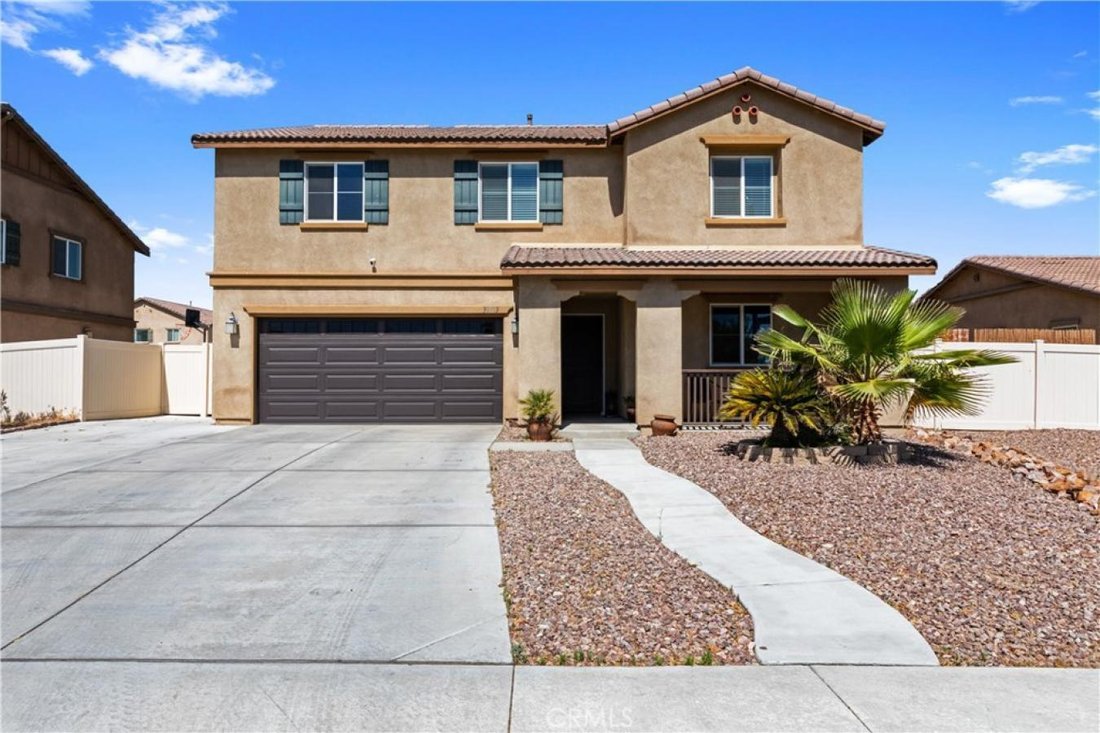 House in Palmdale, California, United States 1 - 18220625